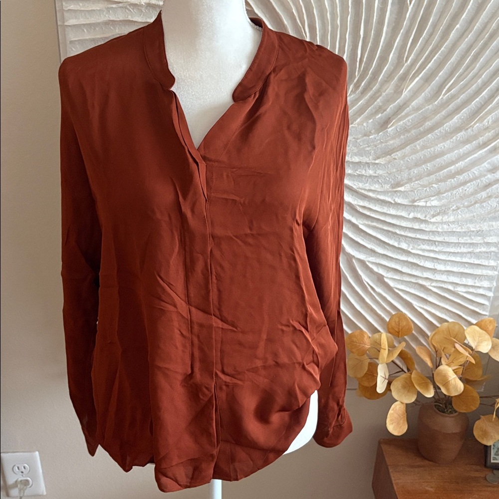 Vince 100% Silk Long-Sleeve V-Neck Blouse - Picture 3 of 8